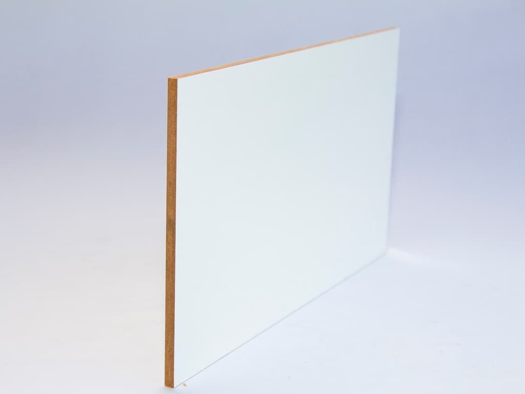 Qual a espessura ideal de MDF para armário, prateleira e porta?